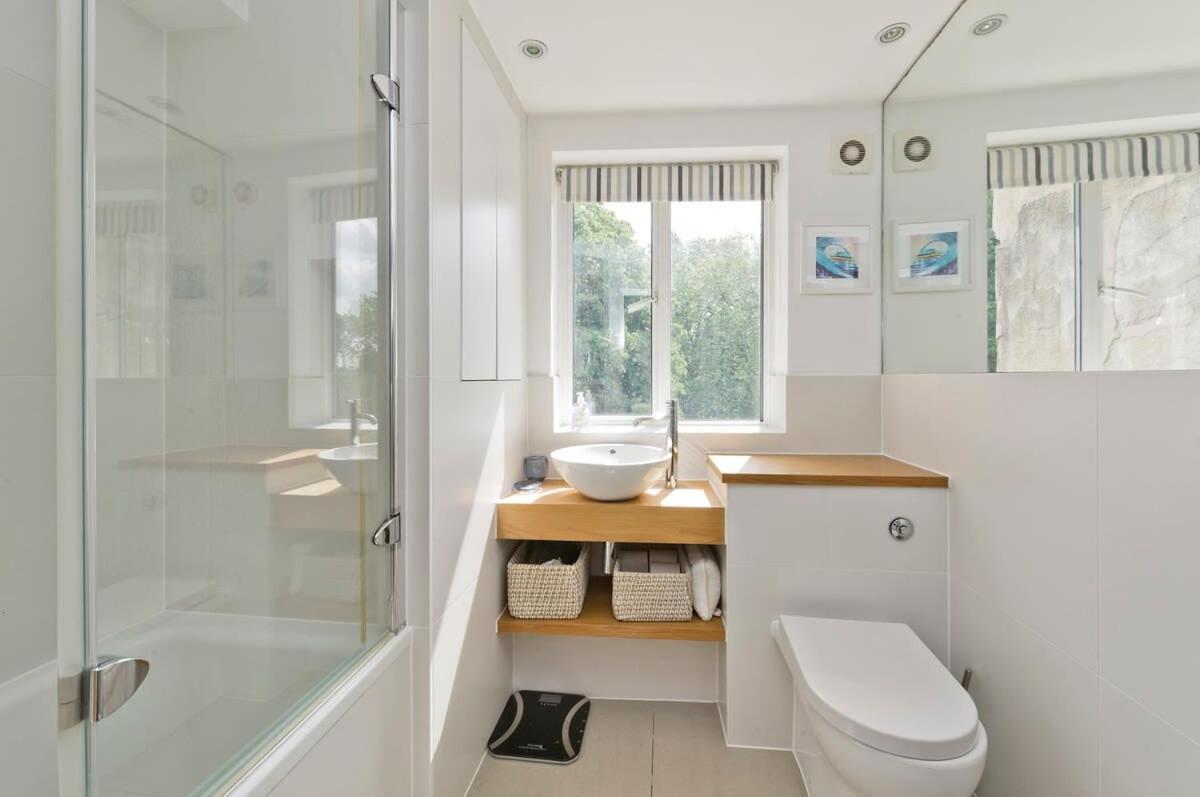 Elegant 3 Bed Flat Earls Court *
